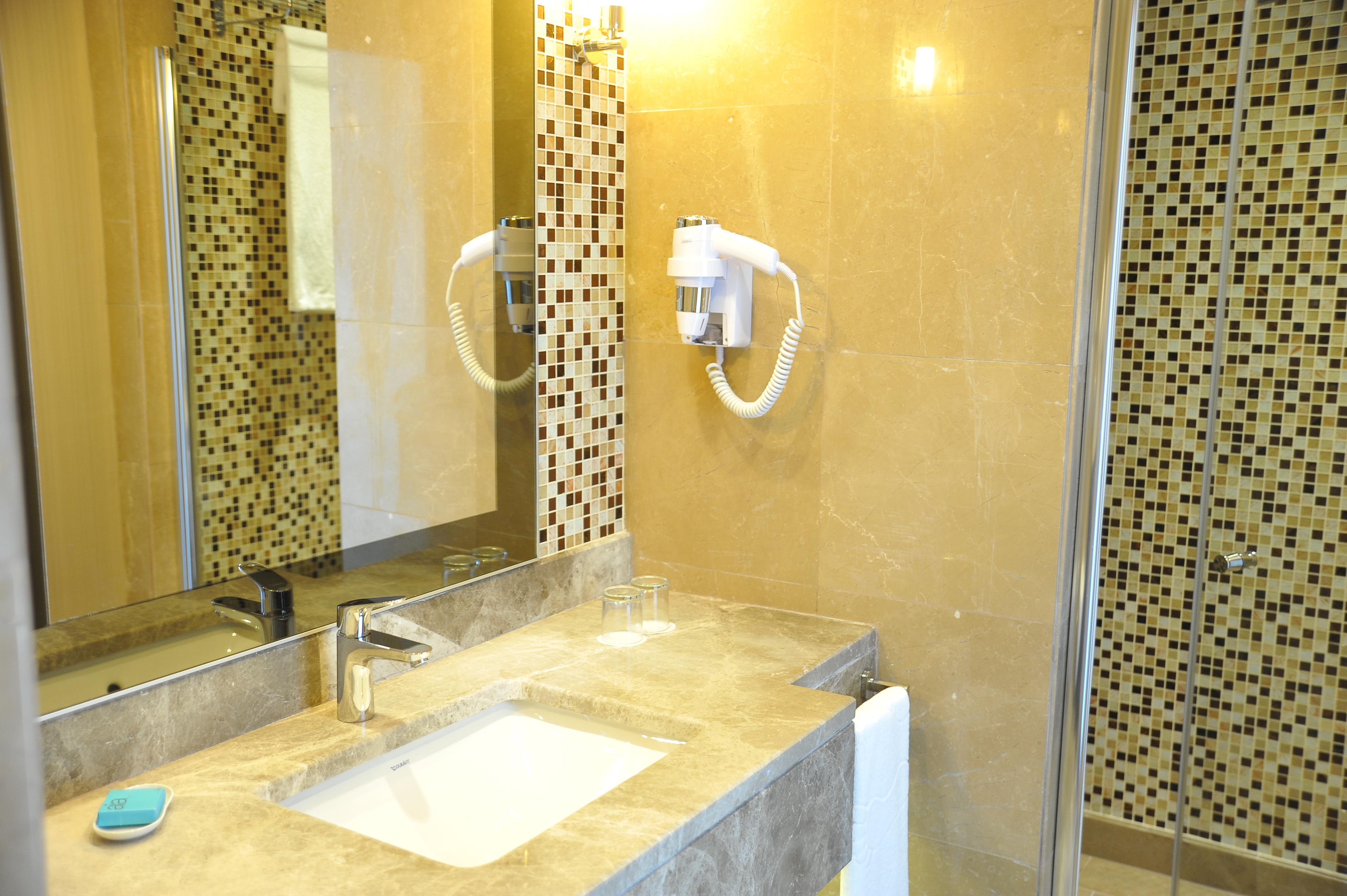 Anemon Grand Samsun Otel Ngoại thất bức ảnh